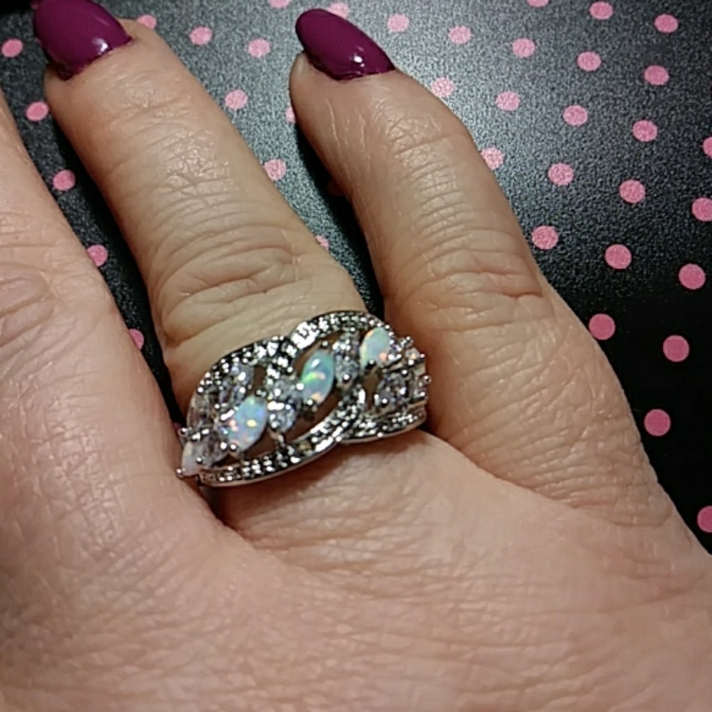 Sz7 Wedding/anniversary ring.Opal& Sapphires